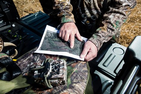 Suburban Legends: 15 Deer Hunting Tips from Two Big Buck Bowhunters