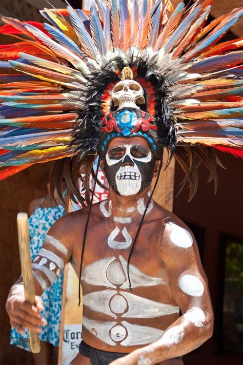 Mayan Traditional Ornamental Feather Head Editorial Stock Photo - Image of indian, bodypaint ...