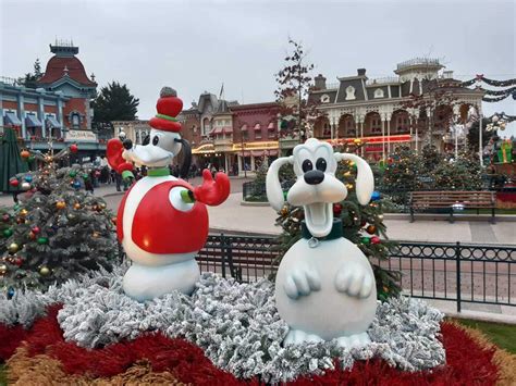 How To Plan Your Disneyland Paris Christmas Trip World In Paris