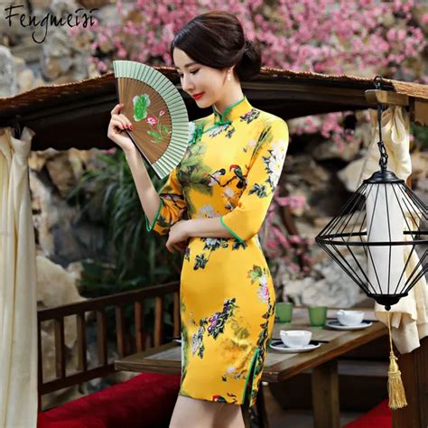 Fengmeisi Chinese Girl Traditional Dress Women Cheongsam Short Qipao Cotton Yellow Print Elegant