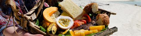 Cook Islands Food: 7 Dishes to Try | Intrepid Travel