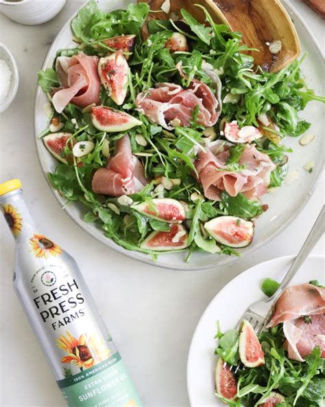 Prosciutto and Fig Salad with White Balsamic Vinaigrette - Whole30