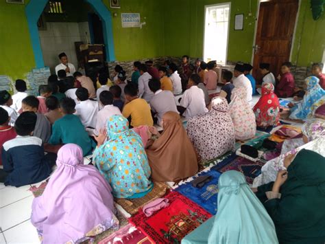 Tumbuhkan Karakter Siswa Sdn Sumbereja Giatkan Sholat Duha Bersama