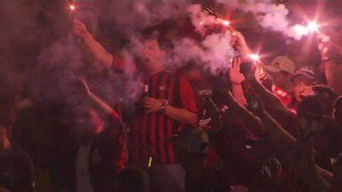 Meio Dia Paran Curitiba Atleticanos Mostram Confian A Para Jogo No