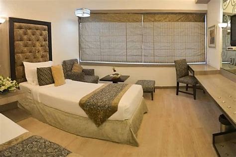 Hotel Airport Centre Point 𝗕𝗢𝗢𝗞 Nagpur Hotel 𝘄𝗶𝘁𝗵 𝗙𝗥𝗘𝗘 𝗖𝗮𝗻𝗰𝗲𝗹𝗹𝗮𝘁𝗶𝗼𝗻