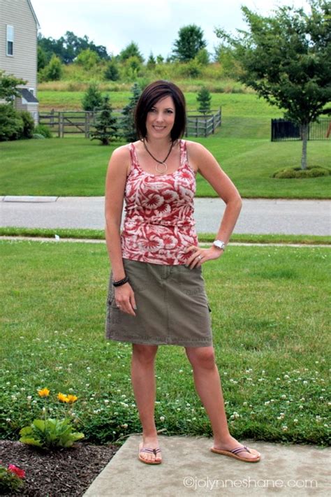 Fashion Over 40 Daily Mom Style Jo Lynne Shane