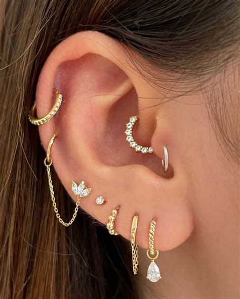 Ear Piercing Ideas Cartilage Earrings Earings Piercings Ear