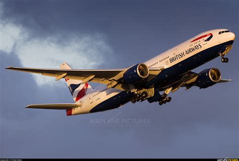 G YMMJ British Airways Boeing 777 200ER At London Heathrow Photo