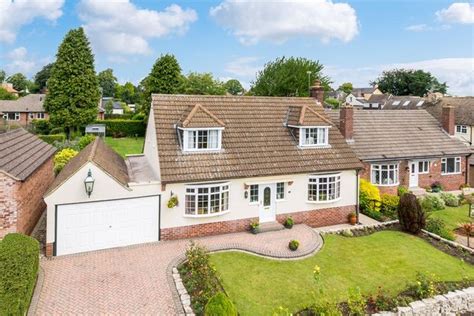 3 Bed Detached House For Sale In Lark Hill Crescent Ripon North