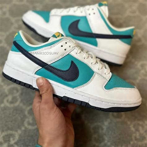 Une Nike Dunk Low Teal White Révélée Le Site De La Sneaker