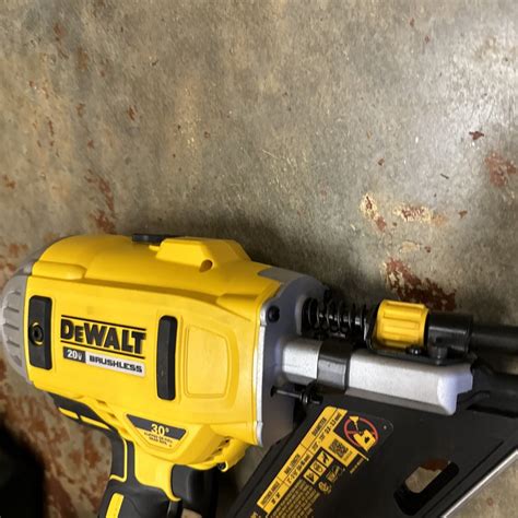 Dewalt Dcn692b 20v 2 35 Cordless 30° Framing Nailer Tool Only 885911349000 Ebay