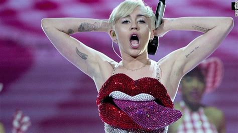 Miley Cyrus Flaming Lips Planning Naked Concert Cnn