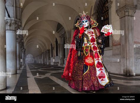 Carneval Of Venice Hi Res Stock Photography And Images Alamy