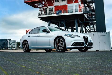 Alfa Romeo Giulia Competizione Review Facelift Topgear