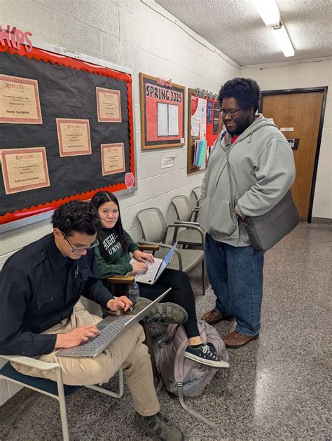 Local businesses debate Print binghamton vs online competitors 10