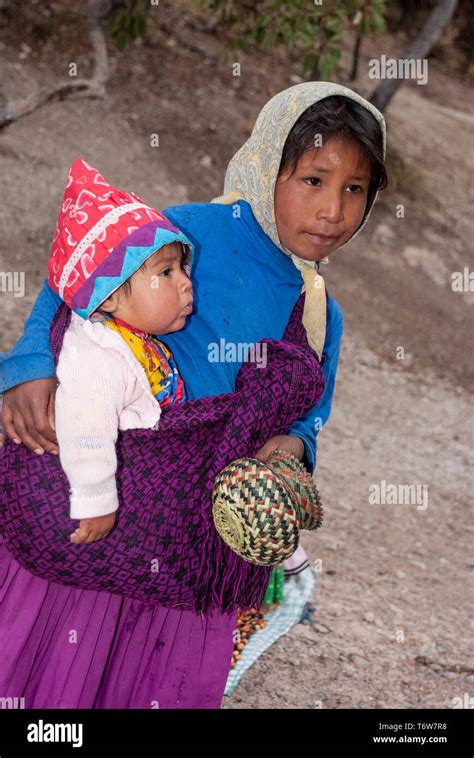 Sierra Tarahumara Indian Hi Res Stock Photography And Images Alamy