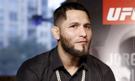 Is UFC Jorge Masvidal Dating Now? His Children, Height, Record & Facts