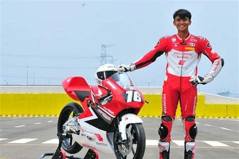 Profil Mario Suryo Aji Pembalap Asal Indonesia Di Moto Priangan