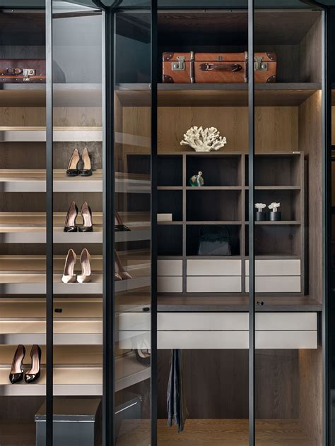 Custom walk-in wardrobe with integrated lighting WALK IN By Zajc