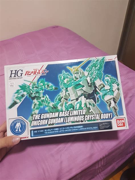 HG 1 144 The Gundam Base Limited Unicorn Gundam Luminous Crystal Body