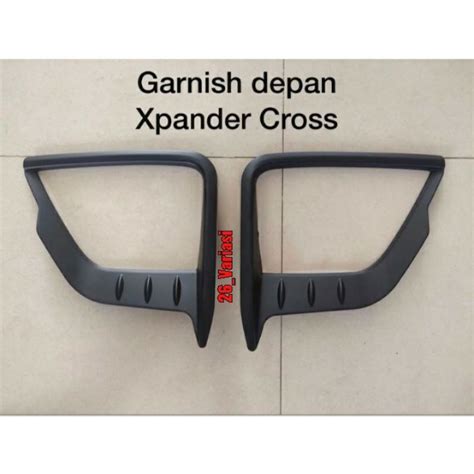 Jual List Garnis List Lampu Depan Mitshubishi Xpander Cross Hitam Doff