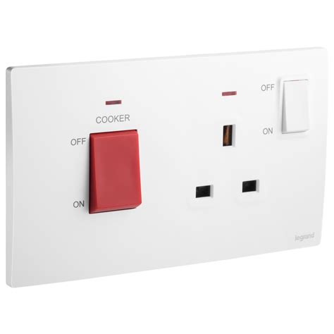 Mallia Senses Gang Cooker Unit Control A With Bs Socket Outlet