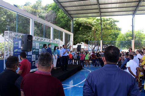 Prefeito Assis Ramos Inaugura Quadra E Reforma Da Pra A Man Garrincha