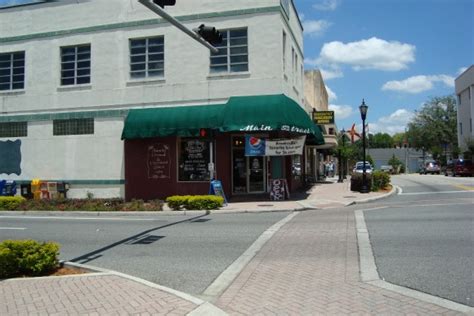 MAIN STREET EATERY. Favorite Lunch Spot In Downtown Brooksville, Florida