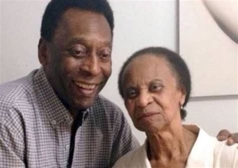 QUANTOS IRMÃOS TEM O PELÉ Saiba quem são os IRMÃOS PELÉ e conheça