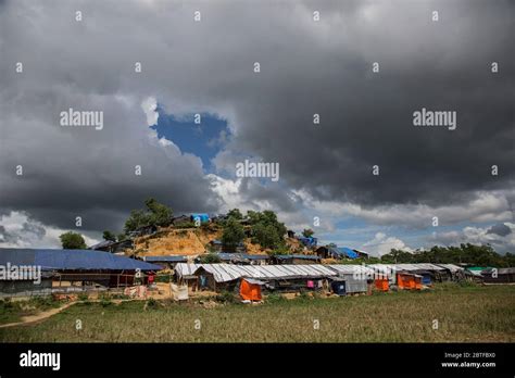 Rohingya refugee in Bangladesh Stock Photo - Alamy