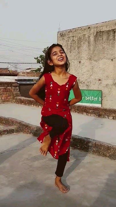 Hoga Tumse Pyaara Kon 👧💃 Dance Shortsyoutubeshort Viralvideo Youtube