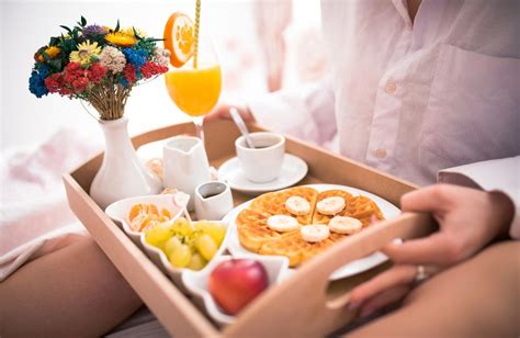 Breakfast In Bed Steps To Prepare It Perfectly Trends Magazine