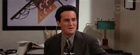 Bye-bye! GIF - Bye Chandlerbing Friends - Discover & Share GIFs