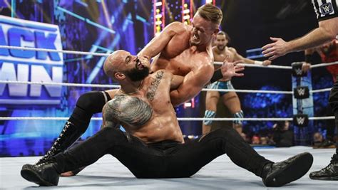 3 Ups And 6 Downs From Wwe Smackdown Feb 24 Page 8