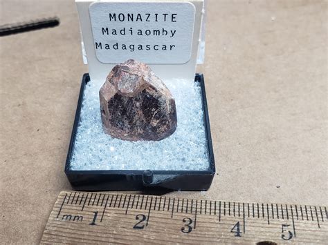 Monazite specimen