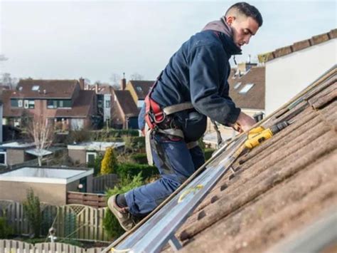 Benefits Of Hiring Professional Roofing Contractors