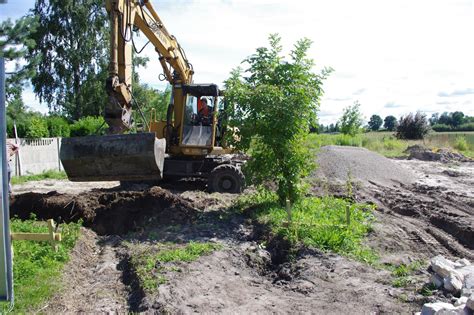 Budujemy Dom Wykop Pod Budynek I Zalanie Fundament W