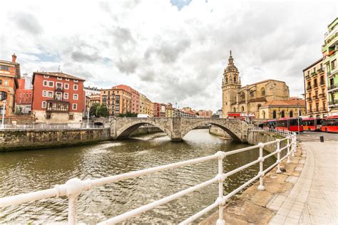 La Ciudad De Euskadi Que Llama La Atenci N De Los Brit Nicos