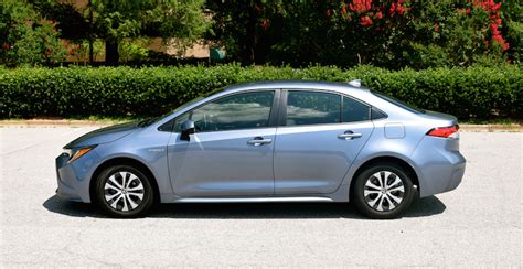 2020 Toyota Corolla Hybrid: Fuel Sipping Sedan – Auto Trends Magazine