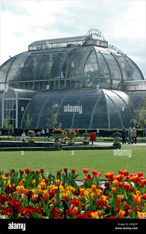 Kew Gardens, London, England UK Stock Photo - Alamy