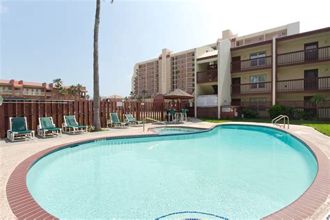 Surfside Ii 207 2 Bedroom Vacation Condo Rental South Padre Island Tx 142109 Find Rentals