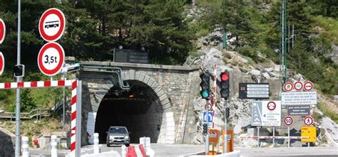 Oggi Quattro Ore Di Stop Al Tunnel Del Tenda Si Controllano Gli