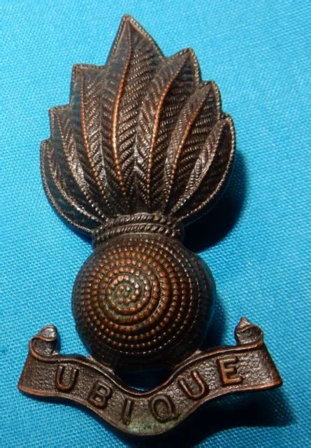 Fine Original Royal Artillery Military Cap Badge By Jr Gaunt Bronze