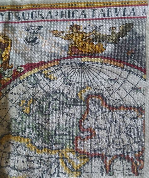 Этап процесса вышивки «Географическая карта мира» - Вышивка крестом