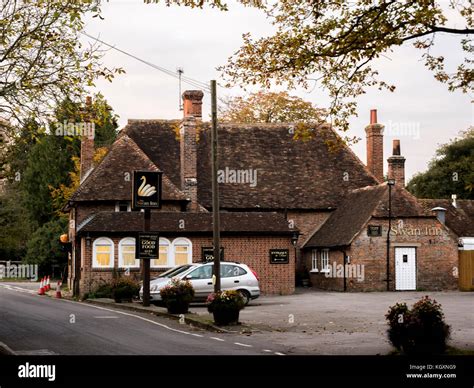 The Swan Inn Little Chart Kent Uk Stock Photo Alamy