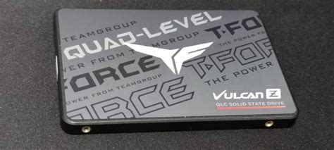 An Lisis Vulcan Z Qlc Ssd De Tb Allgamersin