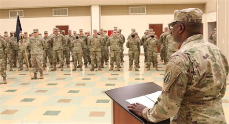 DVIDS Images 63rd Readiness Divisions HHD Changes Command Image 6