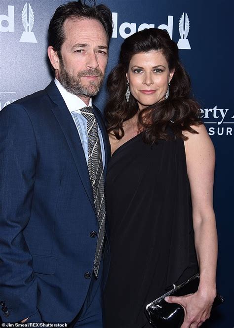 Luke Perry S Fiancee Wendy Madison Bauer Breaks Her Silence After His Sudden Death Daily Mail