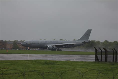 Raf Airbus A Voyager Zz Tartan Ollie Hill Flickr