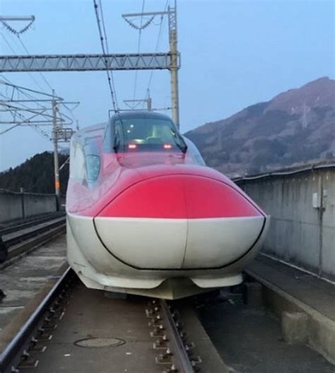 福島県沖地震「やまびこ223号」脱線 東北新幹線、高架橋なども損傷 鉄道ニュース【鉄道プレスネット】